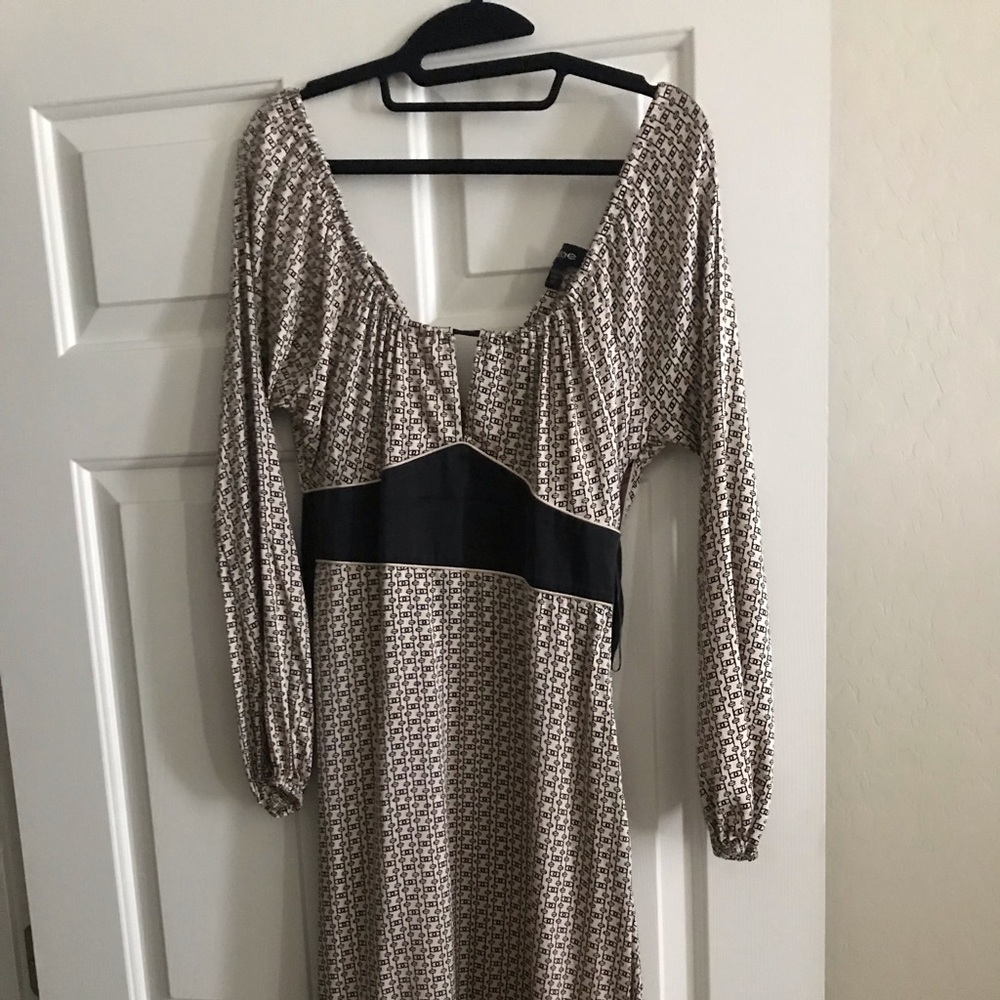 Bebe dress